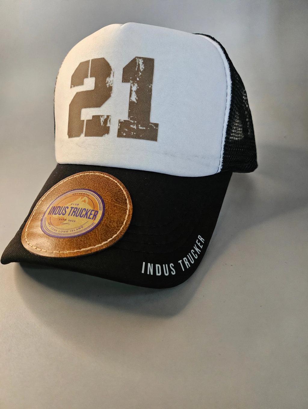 21 'INDUS TRUCKER