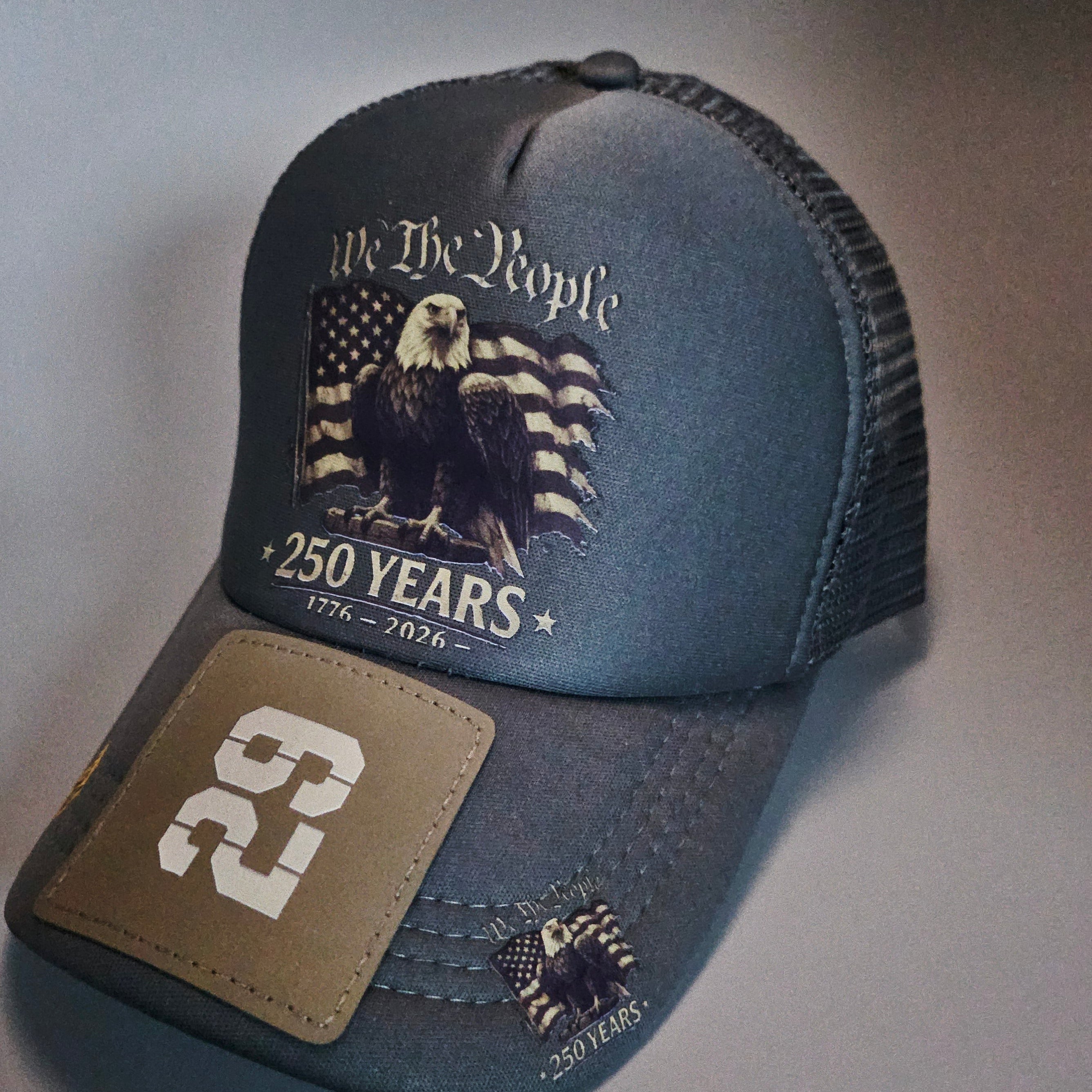 250TH ANNIVERSARY ' INDUS TRUCKER